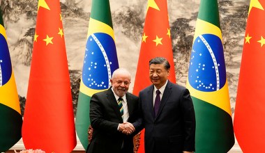 Naciski USA nic nie dały. Chiny i Brazylia coraz bliżej siebie