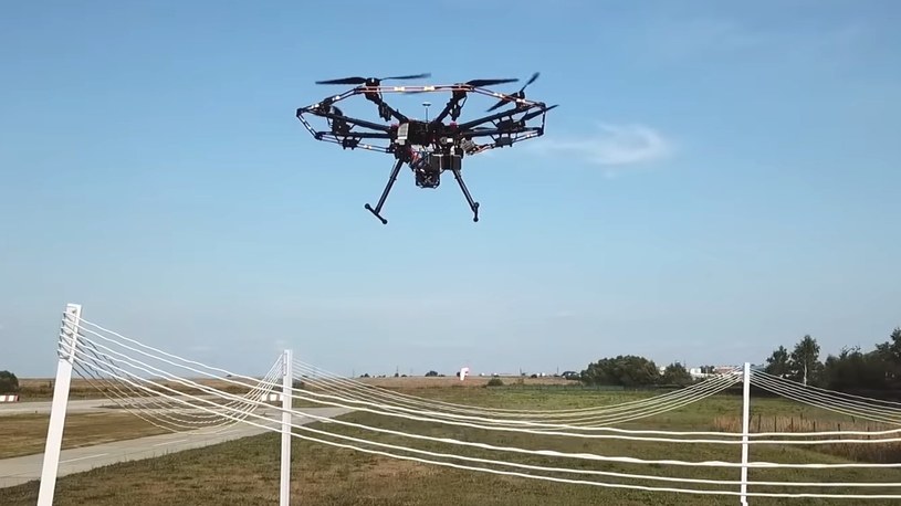 Nadchodzą drony z nieograniczonym zasięgiem, dzięki ładowaniu indukcyjnemu /Geekweek