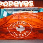 Nadchodzi huczne otwarcie Popeyes w Poznaniu. Klienci mogą liczyć na darmowy poczęstunek