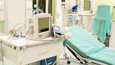 "Nadchodzi onkologiczne tsunami". Lekarze ostrzegają i proponują zmiany