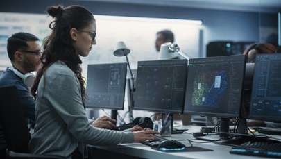 Nadchodzi recesja i fala zwolnień? AI może przyspieszyć kryzys na rynku pracy