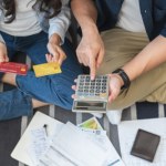 Nadchodzi ulga dla kredytobiorców? WIBOR w dół, kiedy spadną raty?