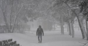 Nadchodzi zimowa zawierucha. Nawet 60 cm śniegu