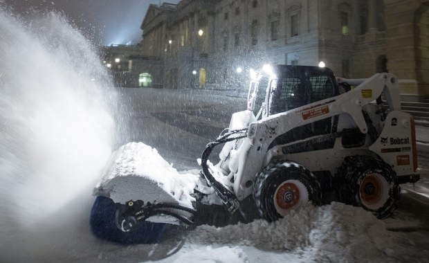 Nadciąga największa śnieżyca w historii stolicy USA. Wprowadzono stan wyjątkowy
