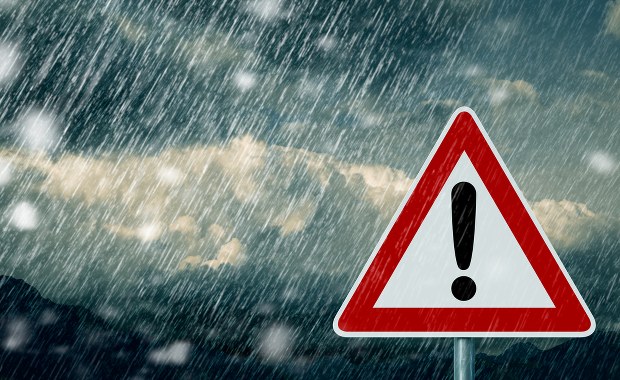 Nadciąga niż Rudolf. Burze, ulewy, ale ciepło