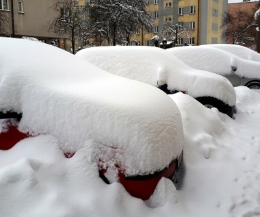 Nadeszła fala mrozów. Czy paliwo w baku może zamarznąć?