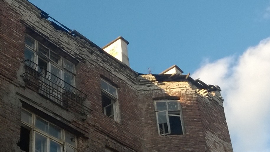 Nadzór budowlany uznał, że kamienicę trzeba będzie rozebrać /Gorąca Linia RMF FM