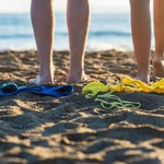 Naga panna młoda? Włoska plaża oferuje śluby dla nudystów