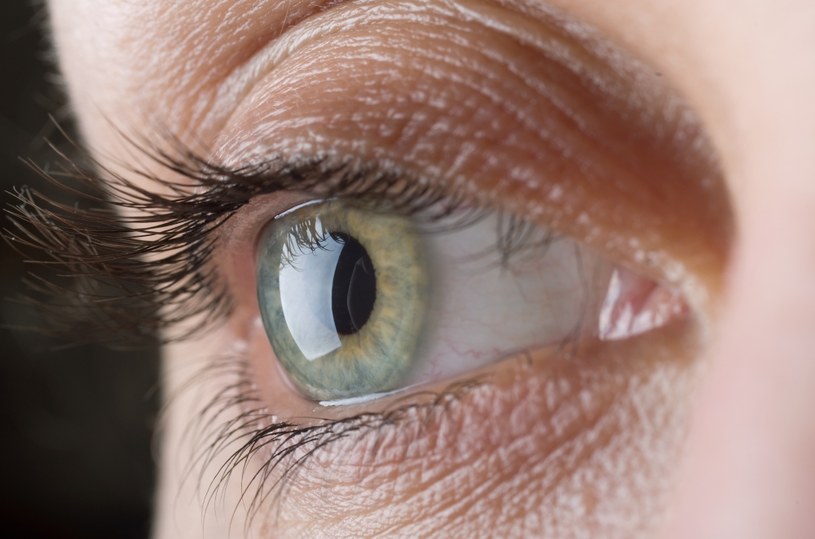 Nagłe pogorszenie wzroku może świadczyć o niedoborach cynku /123RF/PICSEL