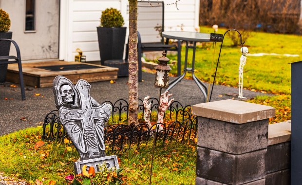 Najbardziej nieśmieszny żart: Przychodzi duch do urzędnika