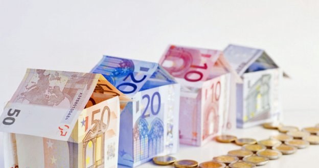 Najbezpieczniejszymi kredytami znanymi na polskim rynku są kredyty walutowe? /&copy; Panthermedia