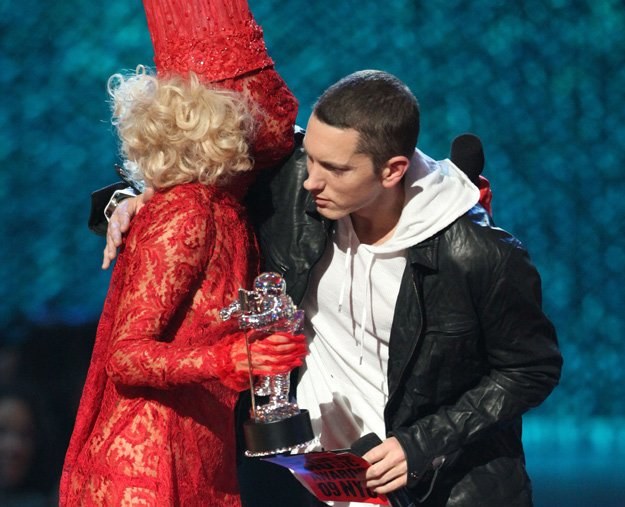 Najciekawiej zapowiada się pojedynek Lady GaGi i Eminema o miano "Artysty Roku" - fot. C. Polk /Getty Images/Flash Press Media