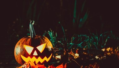 Najciekawsze miejsca na Halloween w Europie. Loty prosto z Polski