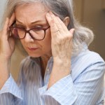 Najczęstsze przyczyny zawrotów głowy. To nie tylko problem z błędnikiem