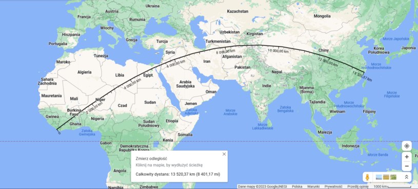 Najdłuższa trasa po linii prostej, od Liberii do Chin /Google Maps /domena publiczna