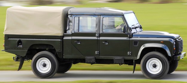 Używany Land Rover Defender (19902016) magazynauto