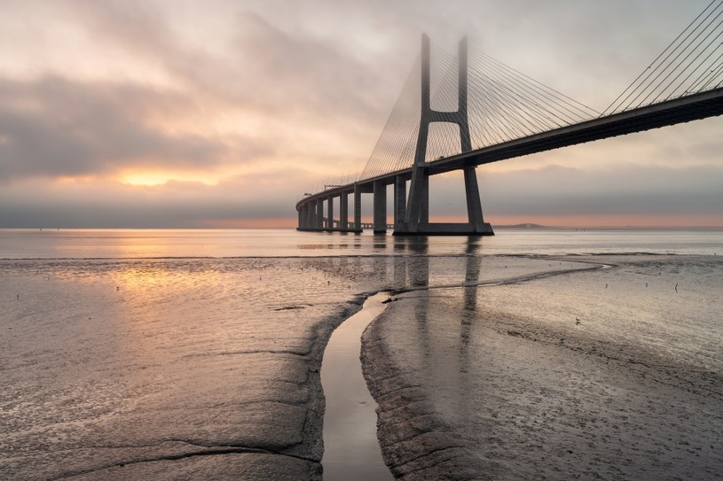 Najdłuższe mosty na świecie, po których można przejechać samochodem /Pixel