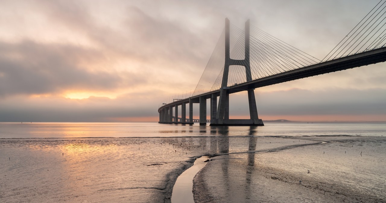 Najdłuższe mosty na świecie, po których można przejechać samochodem /Pixel