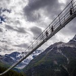 Najdłuższy na świecie most dla pieszych otwarty w Szwajcarii