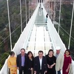 Najdłuższy szklany most świata zostanie otwarty