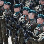 Najdziwniejsza decyzja w historii polskiej armii? Żołnierze mieli oglądać TVP