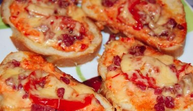 Najesz się do syta. Na kolację zrób wiejskie zapiekanki