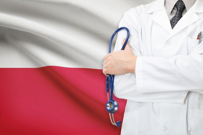 Najlepiej wynagradzaną grupą zawodową w Polsce są lekarze? /123RF/PICSEL