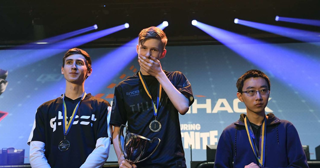 Najlepsi w turnieju w Fortnite podczas DreamHack Anaheim, od lewej: Bizzle, MrSavage, nanolite /AFP