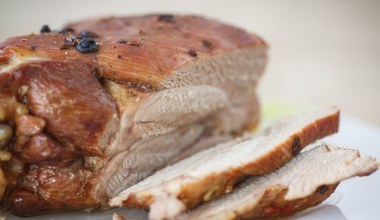 Najlepsza część indyka, ma dużo żelaza i cynku. Seniorzy i osoby na diecie redukcyjnej powinni jadać regularnie 