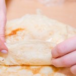 Najlepsze ciasto na naleśniki jakie znam. Puszyste, elastyczne, nie przywiera do patelni 
