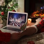 Najlepsze filmy Netfliksa, które wprowadzą Cię w świąteczny nastrój