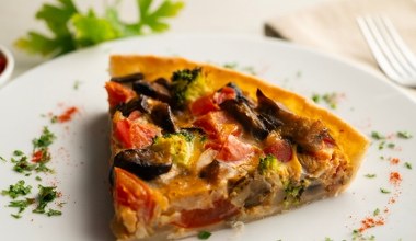 Najlepsze jesienne składniki na talerzu. Zapiekanka wrześniowa robi furorę