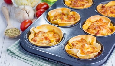 Najlepsze na obiad i imprezę. Sprytny przepis na lasagne w nowym wydaniu