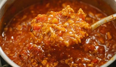 Najlepszy mięsny sos do makaronu. Sekretem jest długie gotowanie