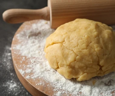 Najlepszy przepis na kruche ciasto. Delikatne, chrupiące, nie ma mowy o zakalcu 