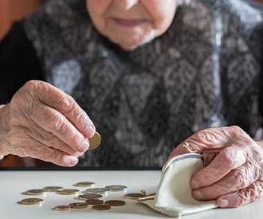 Najniższa emerytura w Polsce. Kwota nie pozwala na godne życie