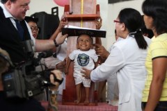 Najniższy człowiek świata obchodzi swoje 18. urodziny