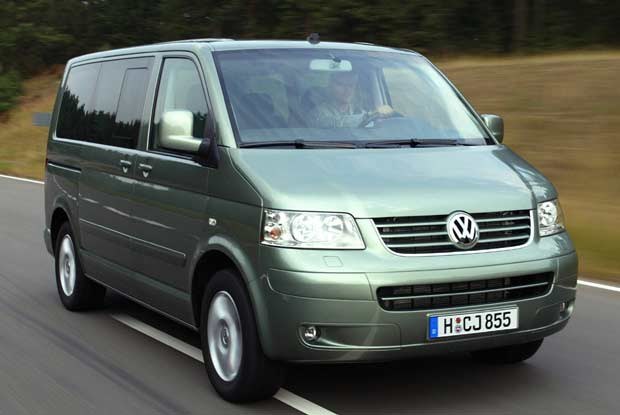 Najnowsza wersja VW Multivana / kliknij /INTERIA.PL
