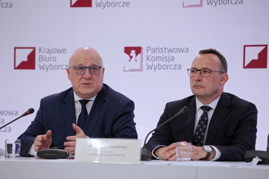 Najnowsze dane PKW: Andrzej Duda: 43,67 proc., Rafał Trzaskowski - 30,34 proc. 