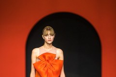 Najnowsze trendy mody prosto z Paryża