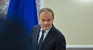 Najnowszy sondaż wyborczy. KO umacnia przewagę, stagnacja PiS