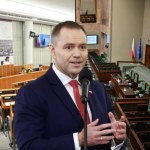 Najnowszy sondaż zaufania do polityków. Zmiany w czołówce