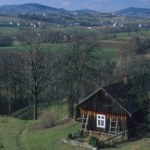 Najpiękniejsze miejsca Pogórza Wiśnickiego. Wieże widokowe, szlaki i skałki