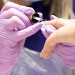 Najpiękniejszy manicure na jesień. Klientki proszą tylko o ten kolor
