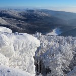 Najpiękniejszy widok na Morskie Oko. Zimą dostępny tylko dla nielicznych 