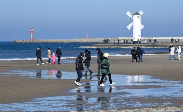 Najpierw powiew wiosny, a potem deszcz ze śniegiem. Nowy tydzień w pogodzie