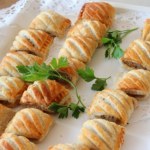 Najprostszy przepis na paszteciki z mięsem. Będą pasować do czerwonego barszczu