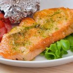 Najprostszy sposób na pysznego łososia. Rodzina będzie się zajadać 