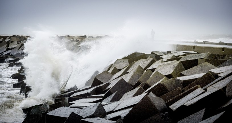 Najsilniej ma wiać na Wybrzeżu /AFP