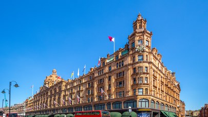 Najsłynniejszy londyński dom towarowy oblany farbą